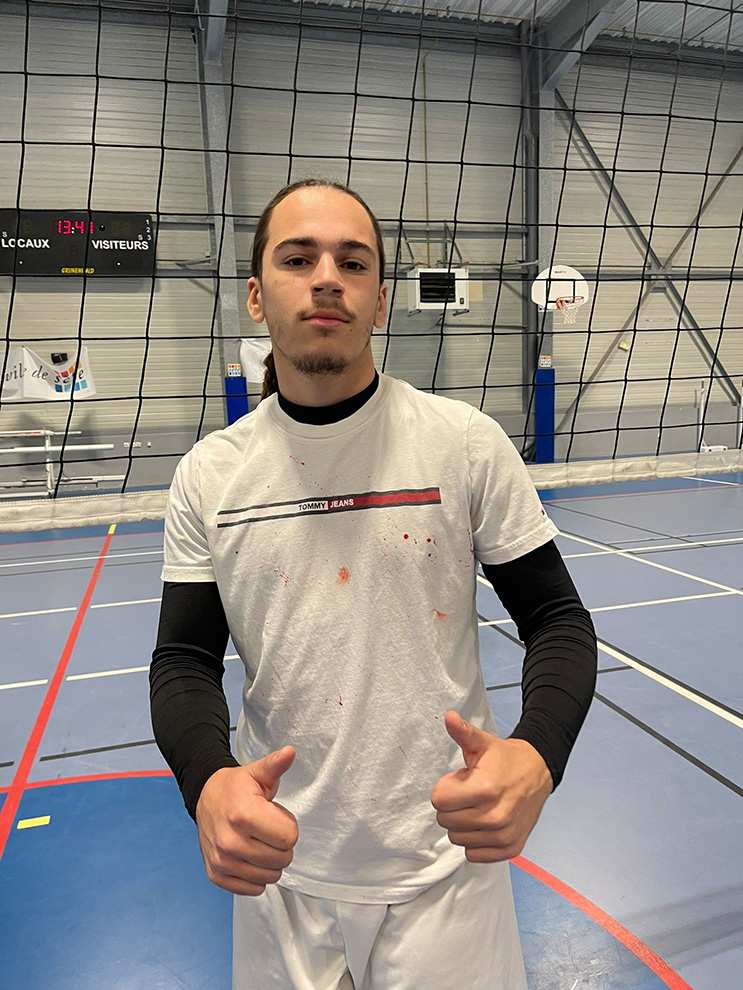 ../photos/dossiersPhotosOptimises/231104@Tournoi_Halloween_2023/WhatsApp Image 2023-11-04 at 21.22.03.jpeg